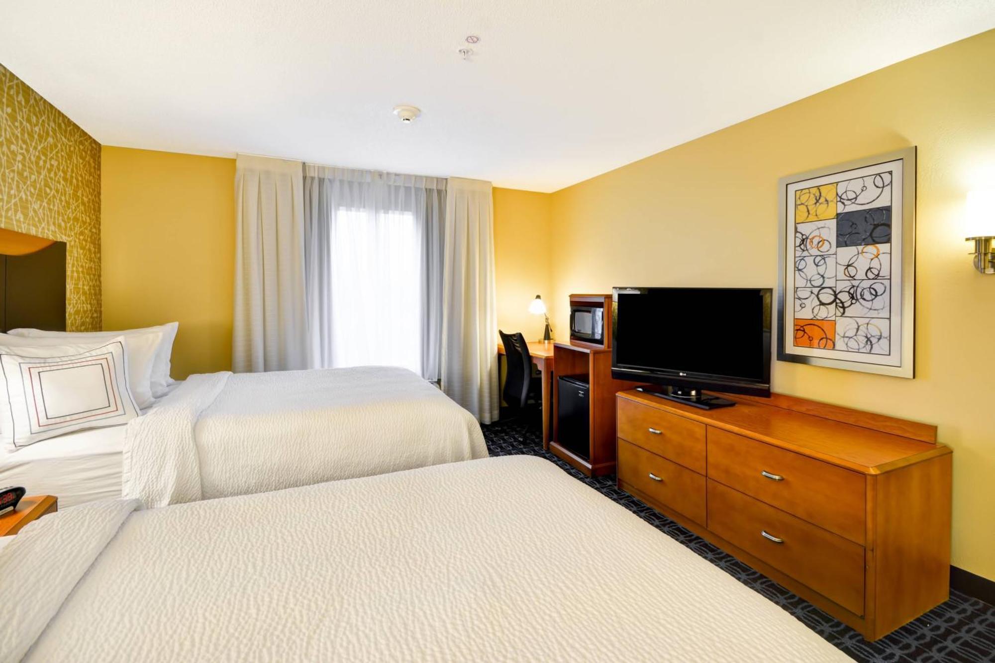 Fairfield Inn & Suites Tampa Fairgrounds/Casino Orient Park Eksteriør billede
