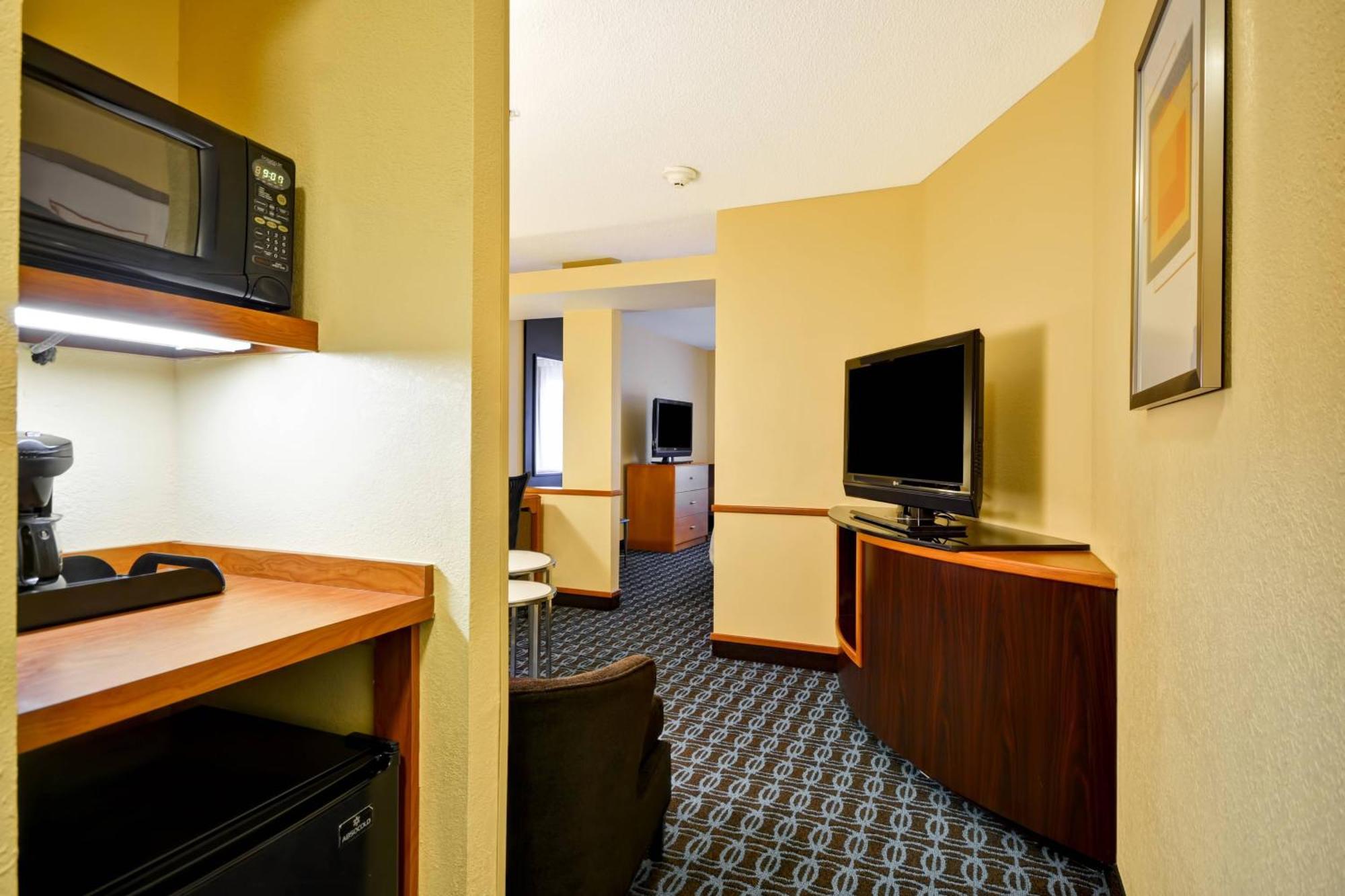 Fairfield Inn & Suites Tampa Fairgrounds/Casino Orient Park Eksteriør billede